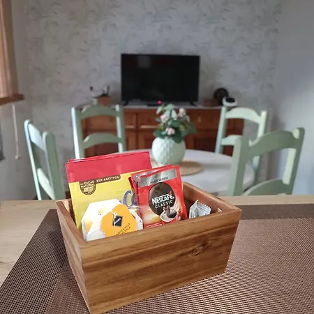 Apartment En La Ciudad, Con Patio -parking Gratis Gijon