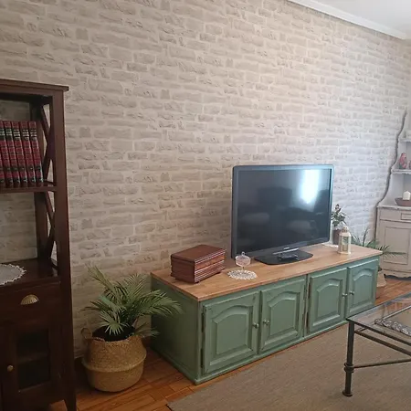 Una Casa De Campo En La Ciudad -Parking Gratis Χιχόν