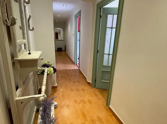 Appartement En La Ciudad, Con Patio -parking Gratis Gijón