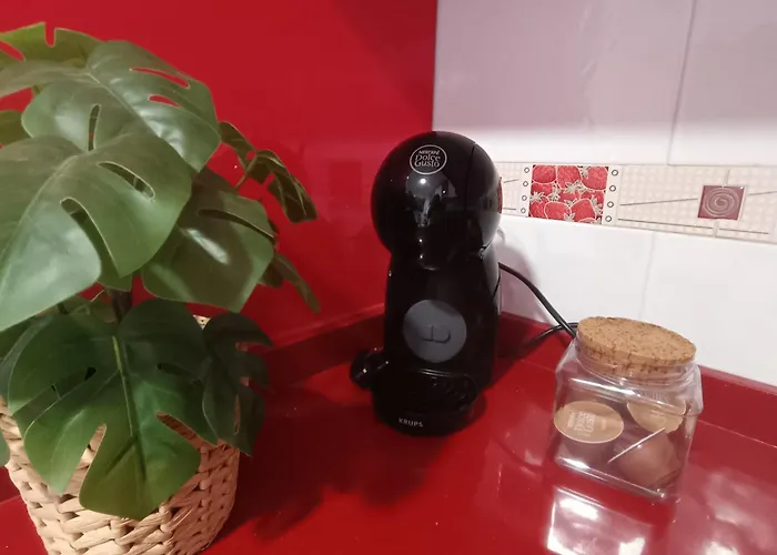 Appartement En La Ciudad, Con Patio -parking Gratis *