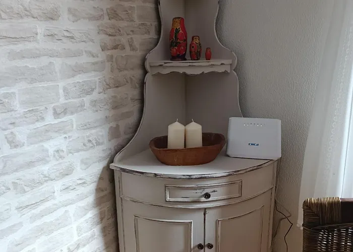 En La Ciudad, Con Patio -parking Gratis Appartement