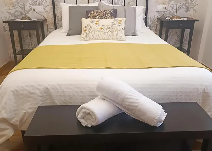 En La Ciudad, Con Patio -parking Gratis Appartement Gijón